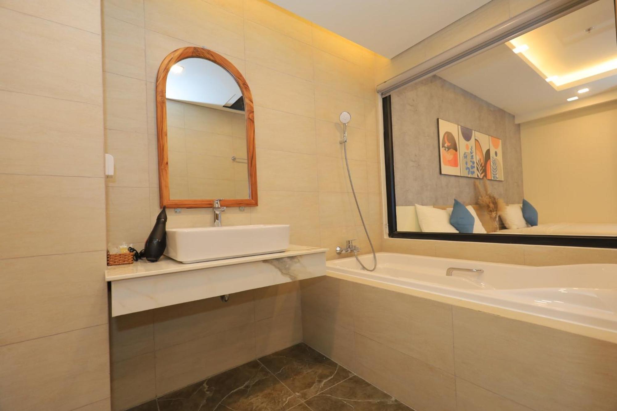 Flc Quy Nhon Beach Apt Bagian luar foto